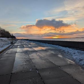 ����: 