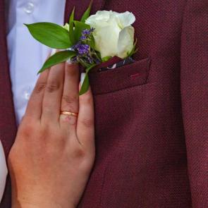 ����: � �����