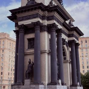 ����: ������������ ���� � ������ 