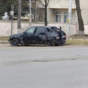 ����: ����