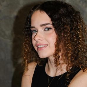 ����: 