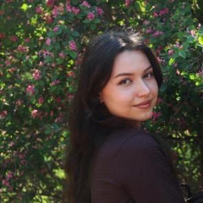 ����: � �����