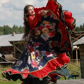 ����: 