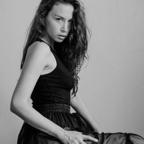 ����: Portrait Noir